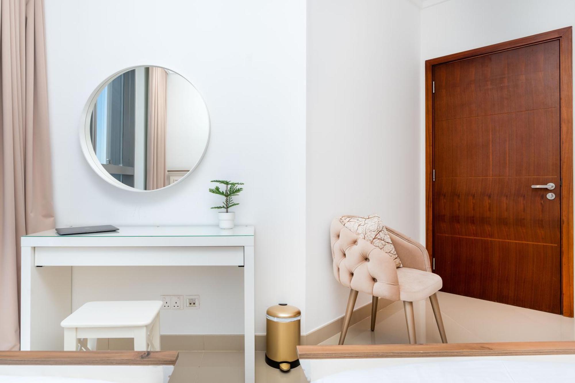 Lux Apt-Burj View Opp. Dxb Mall Dubaj Kültér fotó