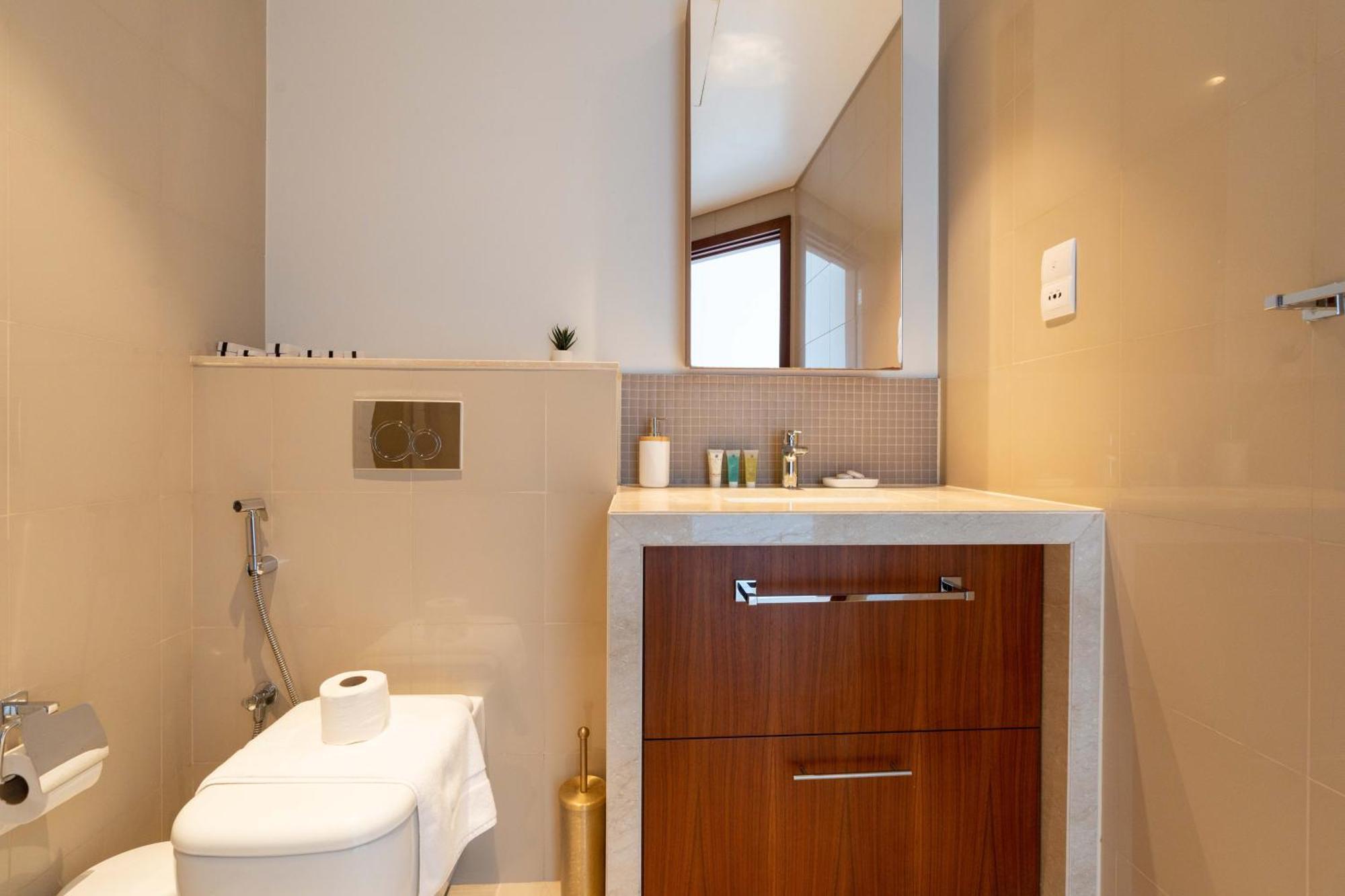 Lux Apt-Burj View Opp. Dxb Mall Dubaj Kültér fotó